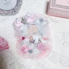 B8 硬質ケース　硬質カード　硬質カードケースデコ　デコ　白　ピンク　ハート　バラ　薔薇　キャンディ　王冠　レース　リボン　推し活　トレカケース　量産型　地雷系　チェキ　いちごミルク　羽　フェザー　天使　ホワイトピンク