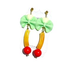 ころんと果実 ピアス３