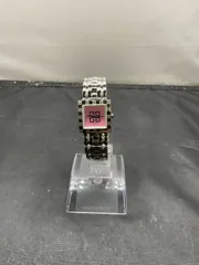 GIVENCHY　ジバンシー　メンズ腕時計 クォーツ⭐︎ GIVENCHY PARIS ジバンシィ クォーツ スクエア 腕時計 メンズ