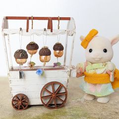 どんぐり風鈴　ミニチュア　シルバニア　ドールハウスにも