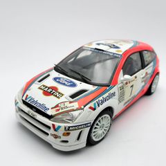 Action】1999 フォード フォーカス WRC マルティーニ 1/18 ポルトガル
