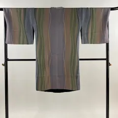 【美品】 道行 身丈115cm 裄丈69cm L 和装コート 角衿 リバーシブル やまと よろけ縞 紫 正絹 名品 【中古】