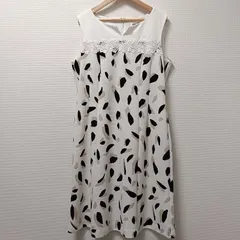 スーパービューティー ノースリーブ 総柄ワンピース 42 未使用美品