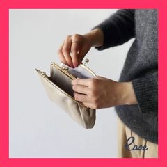 極美品 北欧暮らしの道具店 本革のがま口財布 - メルカリ