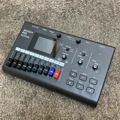 「zoomＲ12」新品１回のみ使用！ 私には分不相応でした！ 即、出品します！ ZOOM ZOOM R12 マルチトラックレコーダー MTR ズーム 【 名古屋