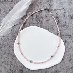 33【SALE】フラワービーズネックレス（ピンク）40cm（アジャスター＋5cm）