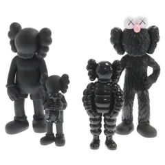 2024年最新】kaws family blackの人気アイテム - メルカリ