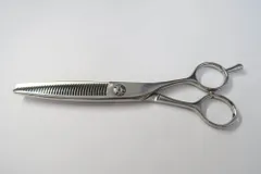 大特価で出します無印シザー 6インチシザー キレイです 美容師 理容師向けです シザースたじま/海外製理美容はさみ販売／正規輸入品