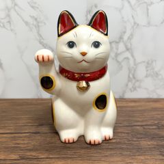 薬師窯 菊花 招き猫 右手上げ・赤 ・大 右手 金運招福 縁起物 Yakushigama Maneki Neko Lucky Cat