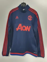 【激レア値下げ】マンチェスターユナイテッド スウェット M 激レア値下げ】マンチェスターユナイテッド スウェット M 【公式