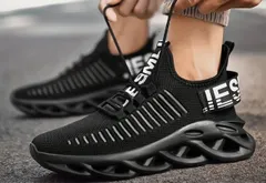 送料無料・激安！軽くて履き心地良好軽くて柔軟性がありフィット感クッション感抜群ポップなデザイン ニットスリッポンスニーカー黒