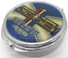 【中古】雑貨 山下健二郎(ロゴ) ラウンド缶 「三代目 J SOUL BROTHERS LIVE TOUR 2019 “RAISE THE FLAG”」 出張居酒屋えぐざいる ～RAISE THE FLAG KITCHEN～ J.S.B.III Tablet(