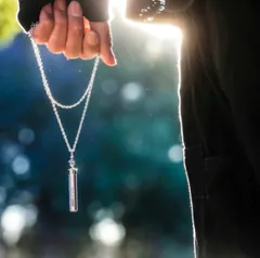 中古品：SEV ネックレス　青　48cm 2025年最新】SEV ネックレス 48の人気アイテム - メルカリ