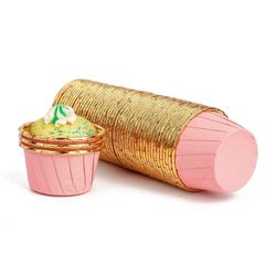 【人気商品】ベーキングカップ 紙製 使い捨て ケーキ型 ケーキカップ DIY 50枚 製菓用品 マフィンカップ 耐熱 防水 Bakie 耐油 オーブン対応 Vivi (ピンク+ゴールド)