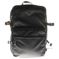 PRADA (プラダ) Re-Nylon リナイロン サフィアーノレザー トライアングルロゴプレート バックパック リュックサック シルバー金具 ブラック 2VZ101