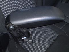 プジョー208 ABA-  A9HN01 純正 センターアームレストBOX