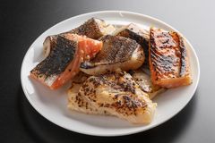 切落し西京漬400g 冷凍 全国配送 魚 漬け魚 贅沢 魚介 お土産 お取り寄せ グルメ 人気 お中元 お歳暮 ギフト｜つきぢ味幸堂