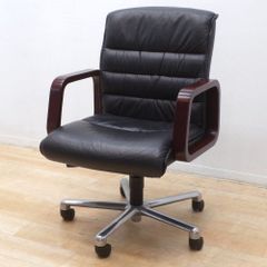イトーキ ITOKI F-1 エグゼクティブチェア KWF-165LA-Z9T1 ブラック 肘付 オフィスチェア 役員用 レザー 会議 EG17297 中古オフィス家具