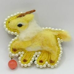 麒麟のブローチ✨ハンドメイド