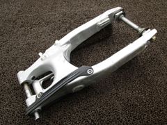 YZ250F スイングアーム チェーンスライダー □A2891 シャフト！CG10C ヤマハ 【 G321E 】 キャブ車