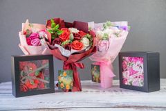 ソープフラワー シャボンフラワー 石鹼花 薔薇 カーネーション バラ 母の日 誕生日 記念日 結婚祝い 退職祝い お見舞い 送別会 花 プレゼント ギフト 石鹸素材 枯れないお花 メッセージカード封筒付き
