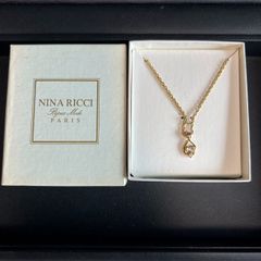 【24時間以内発送】美品✨ニナリッチ　NINARICCI 箱付き　ネックレス　ゴールド