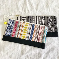 ポーチ　アフリカン調ストライプ