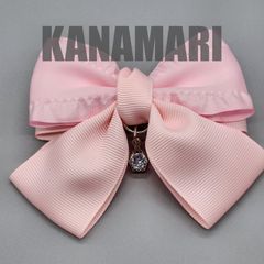 [036]フリルリボンバレッタ（ピンク）シンプル、40mmフリルリボン、ハンドメイド、ヘアアクセサリー、ラインストーンチャーム付き
