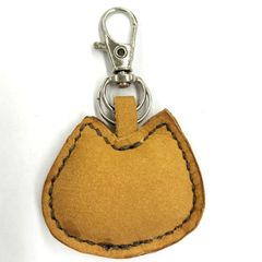 本革 レザーストラップ 	キャメル 猫 綿入り	ストラップ ハンドメイド/工房エールヨコハマ