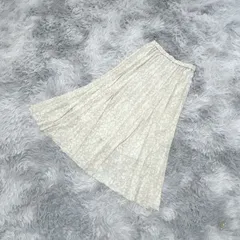 【lowrys farm】ローリーズファーム  ロングスカート【F】ガーリー  プリーツ  レディース  総柄  ベージュ系  明るい薄茶色  【送料無料】