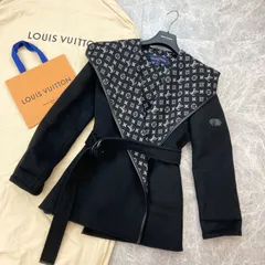 専用ページ✨美品✨ LOUIS VUITTON ルイヴィトン 22AW モノグラム ベルテッド ショート ラップピー コート 34 ブラック レディース ウールコート アウター PAWNSHOPRiZ  パウンショップリズのサムネイル