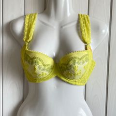 S-04 S-04-2 ≪レディース≫　アモスタイル　バイ　トリンプ　下着　ブラジャー　グリーンイエロー系　D70　B65　花柄　レース　華やか