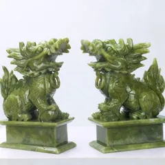 麒麟 翡翠 天然石 置物 オブジェ 風水 パワーストーン 開運 運気アップ 厄除け 縁起物  浄化 贈り物 ギフト インテリア 玄関 オフィス 恋愛運 開運 魔除け 幸運 金運