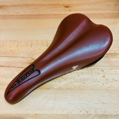 【良品】WTB PURE V サドル ブルーラグ別注 ブラウン レザー ロード MTB シクロ クロス スポーツサドル スチールレール bluelug
