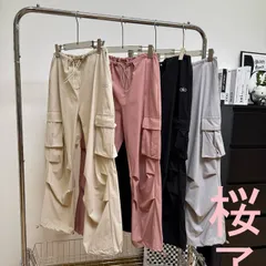 Alo Yoga アローヨガ カーゴパンツ カジュアルパンツ オールインワン サロペット 日常着 通勤 旅行 ファッションのサムネイル