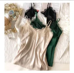 キャミソール レディース 未使用 レース インナー サテンライク トップス タンクトップ 冷感インナー レース切り替え 花柄レース サテン Vネック ルームウェア 肌着 洗える 大人 シンプル セクシー スーツインナー 無地 大きいサイズ Ni5K536