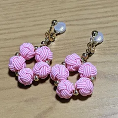 秋桜　ピンク　水引×ゴールドビーズの輪っか　イヤリング/ピアス　☆コスモス