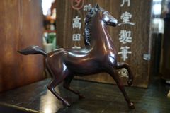 3F 馬 置物 鉄製 ブロンズ像 風水 縁起物 オブジェ アンティーク 跳ね