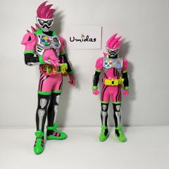 【仮面ライダーエグゼイド】一番くじ *SOFVICS* 30cm & *BIGサイズソフビ* 24cm 2体セット！