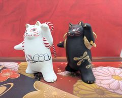 Seto Craft 猫の置物 2体セット - メルカリ