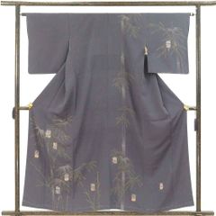 訪問着 身丈160cm 裄63cm 前幅24cm 後幅30cm 袖丈49cm 袖幅32cm レディース 袷 笹 裄Mサイズ 秋冬春用 正絹（シルク）グレー 未使用品 リメイク リユース リサイクル【呉服のきくや】