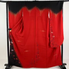 山口小夜子氏デザイン監修　振袖、長襦袢セット　赤系　花柄 レア 希少 山口小夜子 赤色 花柄 振袖 着物 - メルカリ