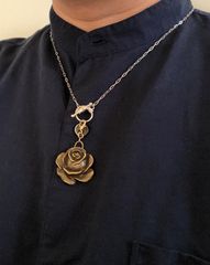 ビンテージ合金ローズ（薔薇）　ペンダントネックレス