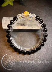 SALE‼️✨️💎【守り神・金運アップや開運、繁栄を願う】天然石オニキス・水晶金蛇・カット水晶  デザインブレスレット    レディース＆メンズ           B259