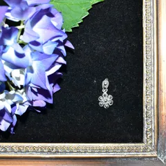 1 / 4 レトロ ペンダント フラワー シルバー925 マーカサイト