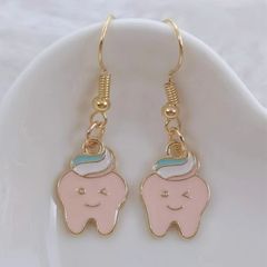 歯 ハブラシ ピアス ピンク フックタイプ エナメル ユニーク 歯医者 個性的 ワンポイント 歯磨き粉 お揃い ギフト ペア 贈り物 贈りもの 新品