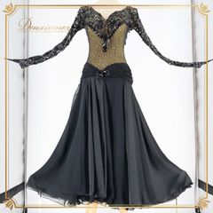 【フラメンコ衣装】パープル×豪華ボランテ 上下セット セットアップ ツーピース Nk83Ai3wWQopsMexN2L5Lh.jpg@jpg