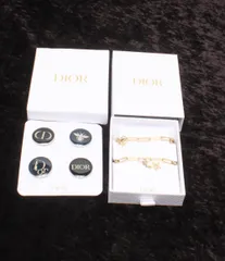 美品 ディオール チャーム ピンバッジ 2点セット ノベルティ レディース Dior