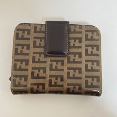 FENDI ズッカ柄 がま口コインケース - メルカリ