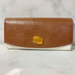 未使用 サマンサタバサ 三つ折り財布 ディズニーコラボ くまのプーさん ロゴ金具 - メルカリ - 小物